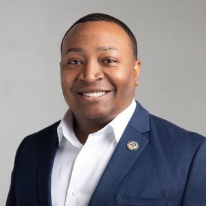 Meet your Posher, Dewayne